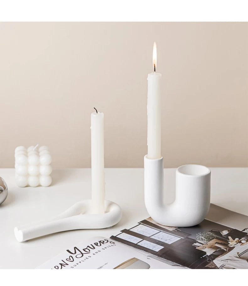 Metallic Minimalist Candlestick Holders – Luxury Sculptural Silver & White Ceramic Candle Stands