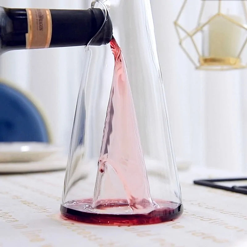 Modern Glass Wine Decanter – Unique Cone-Shaped Aerator for Red & White Wine (Hand-Blown, Elegant Design