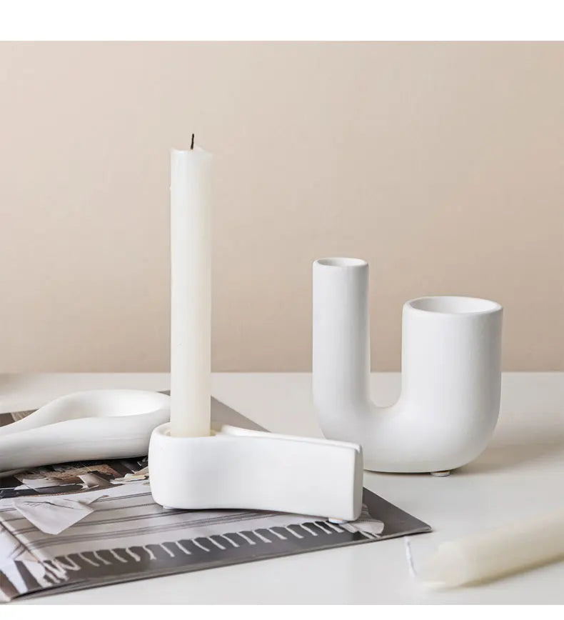 Metallic Minimalist Candlestick Holders – Luxury Sculptural Silver & White Ceramic Candle Stands