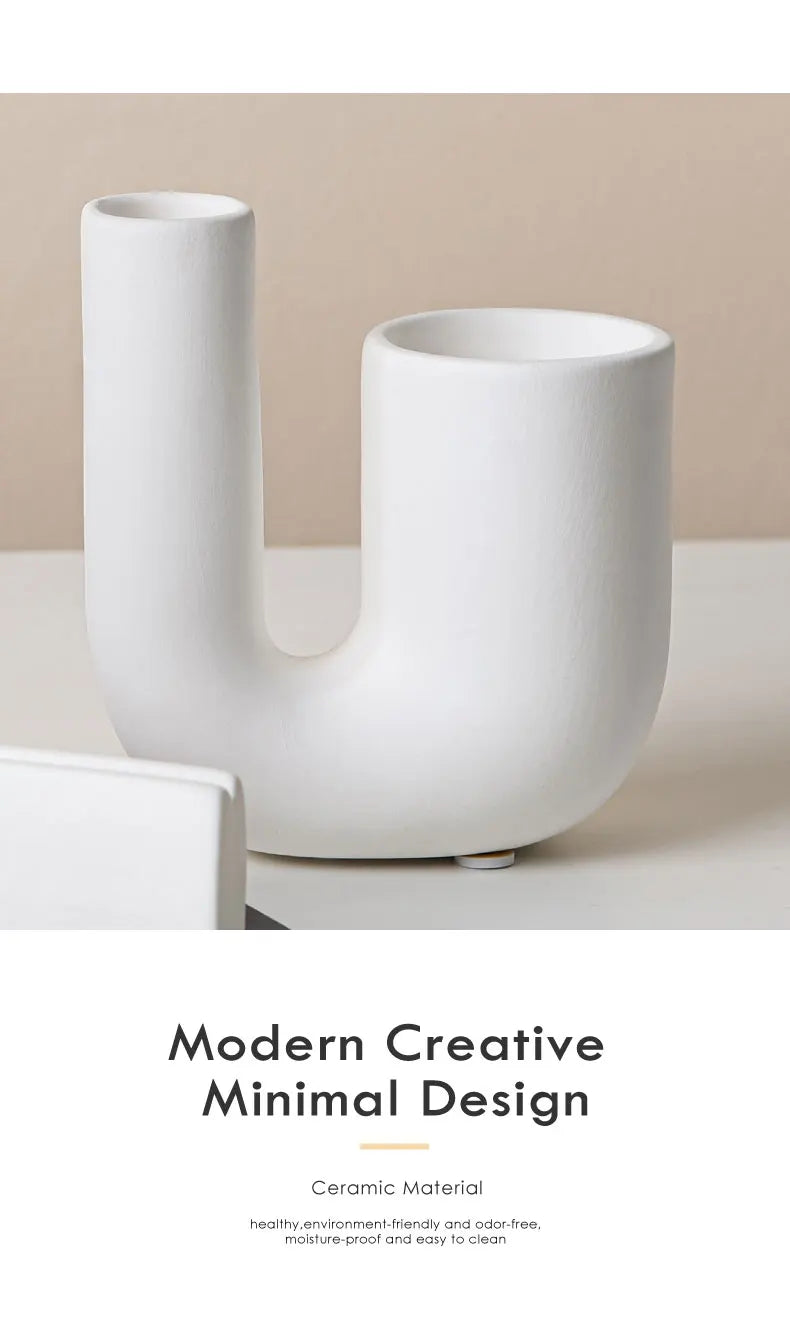 Metallic Minimalist Candlestick Holders – Luxury Sculptural Silver & White Ceramic Candle Stands