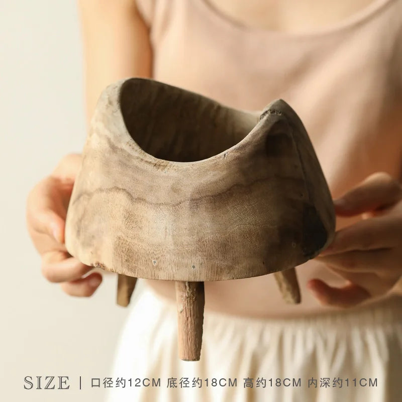 Tanikaze Tray (谷風 – Valley Wind) No.2- Handcrafted Paulownia Wood Pedestal Tray