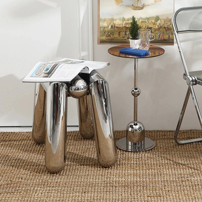 Luno Seat No.1 - Sculptural Stainless Steel Stool – Modern Chrome Accent Seating for Living Space