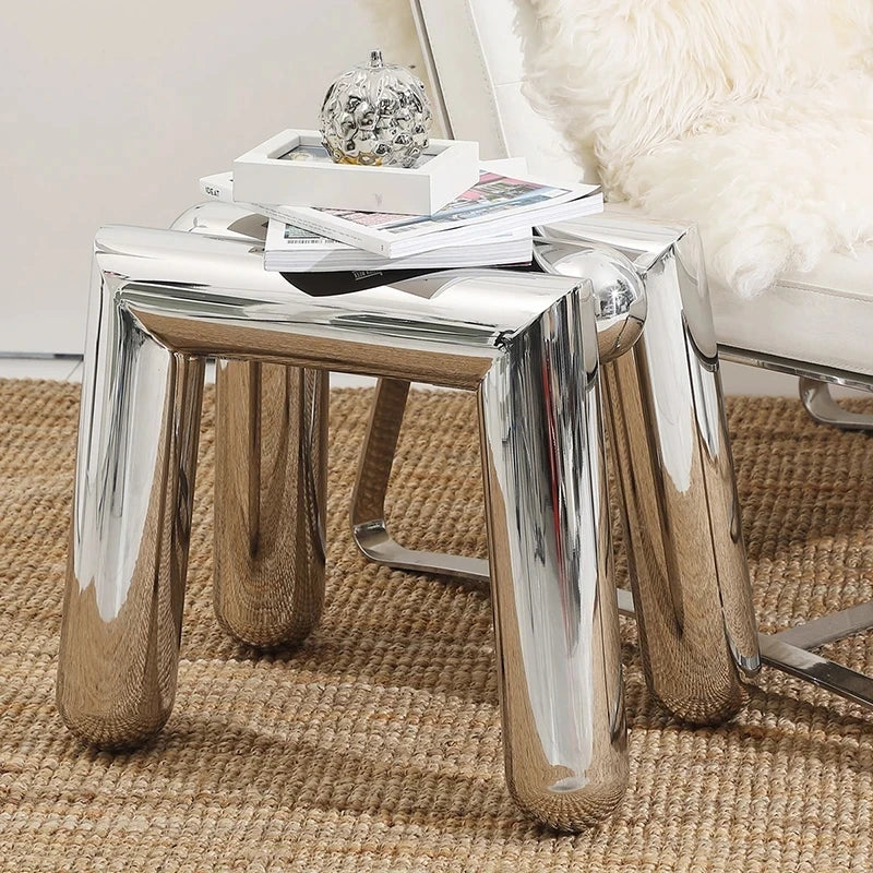 Luno Seat No.1 - Sculptural Stainless Steel Stool – Modern Chrome Accent Seating for Living Space