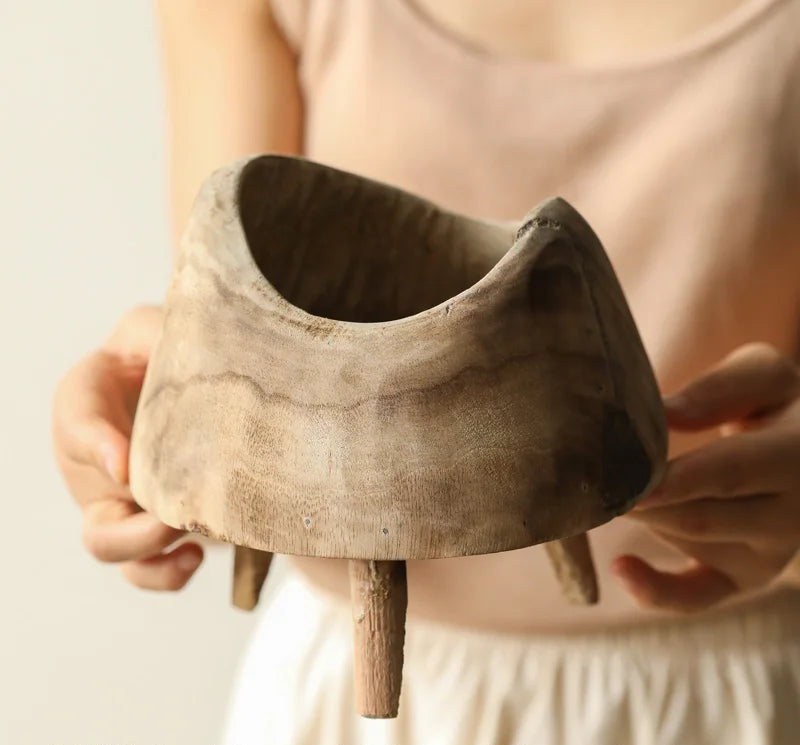 Tanikaze Tray (谷風 – Valley Wind) No.2- Handcrafted Paulownia Wood Pedestal Tray