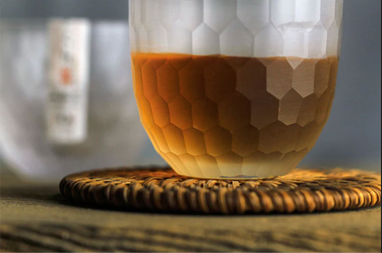 Yuki Glass – Limited Edition Japanese Crystal Whiskey Cup with Hexagonal Ice-Inspired Texture (Gift Box)