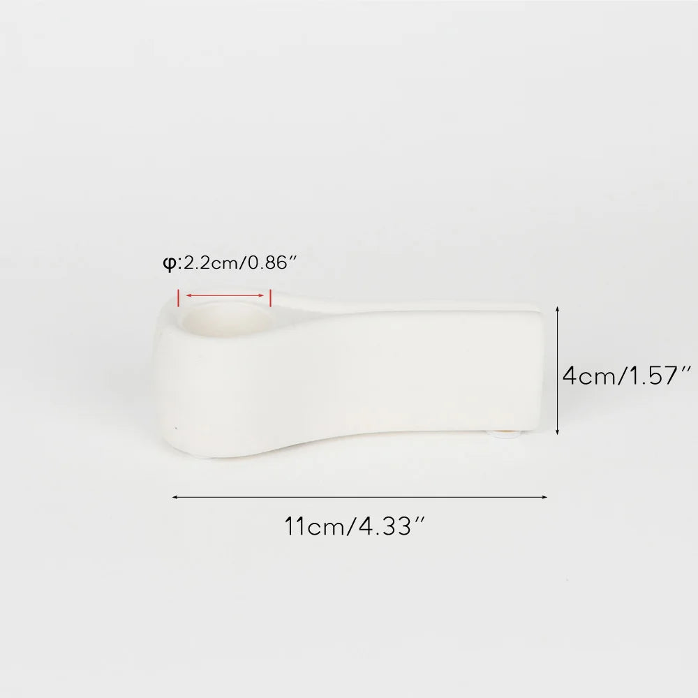 Metallic Minimalist Candlestick Holders – Luxury Sculptural Silver & White Ceramic Candle Stands