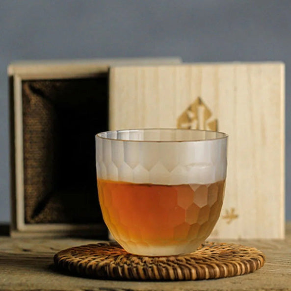 Yuki Glass – Limited Edition Japanese Crystal Whiskey Cup with Hexagonal Ice-Inspired Texture (Gift Box)